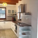 House Erika Dağ evi Stará Lesná
