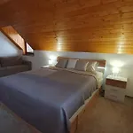 House Erika Dağ evi *